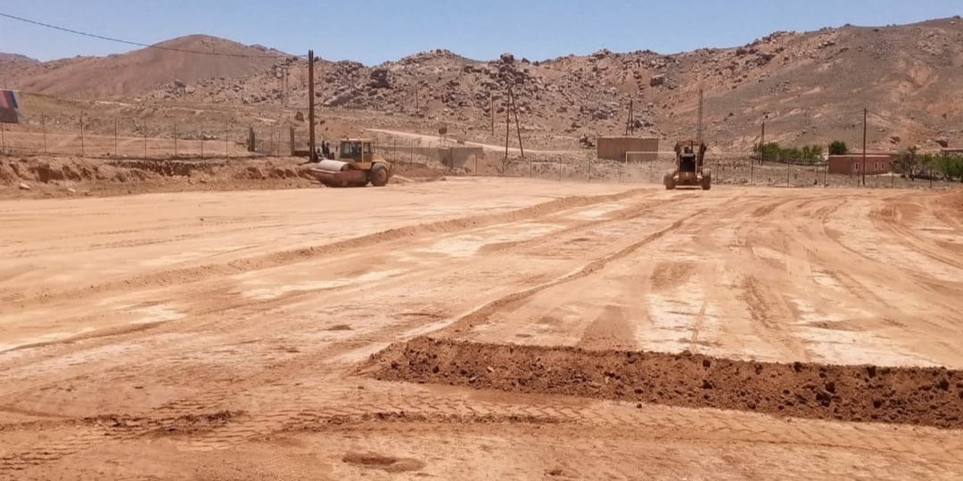 الملعب المكتمل